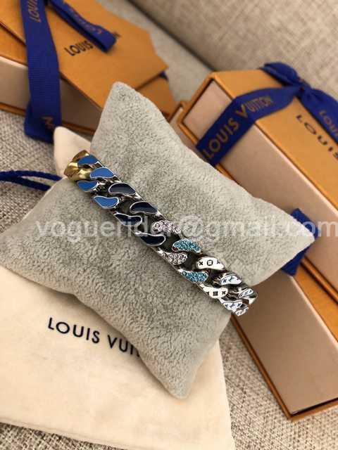 CB10042 LV Bracelet
