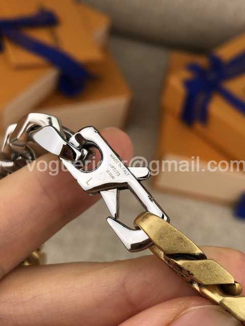 CB10043 LV Necklace CB10043 LV Necklace