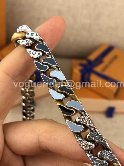 CB10043 LV Necklace CB10043 LV Necklace