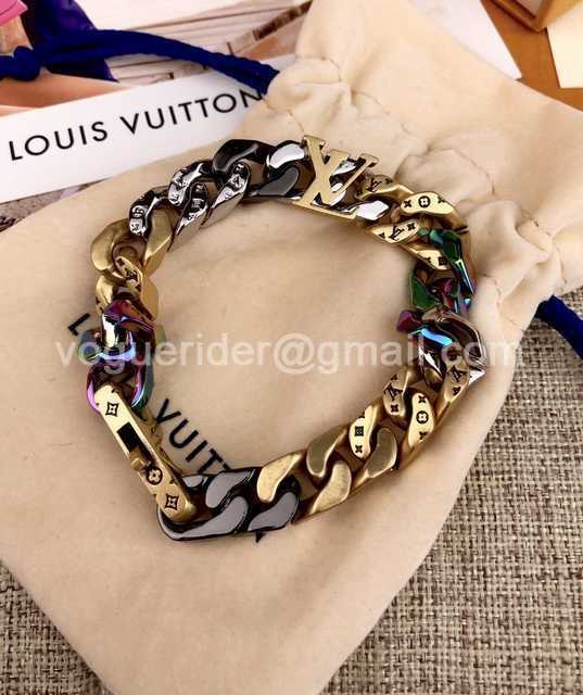 CB10044 LV Bracelet