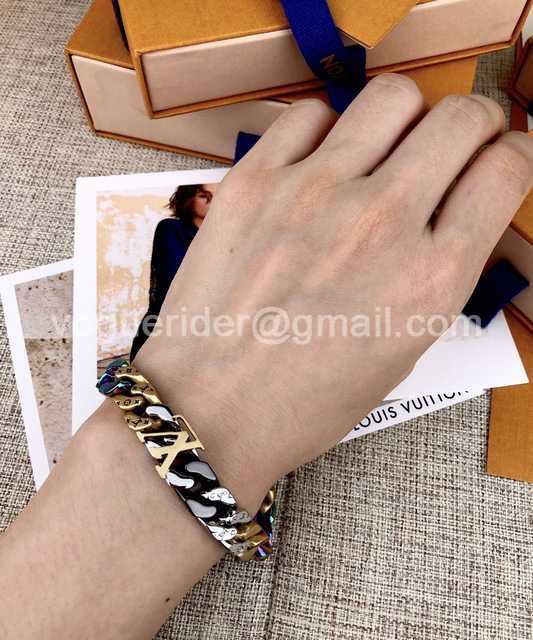 CB10044 LV Bracelet