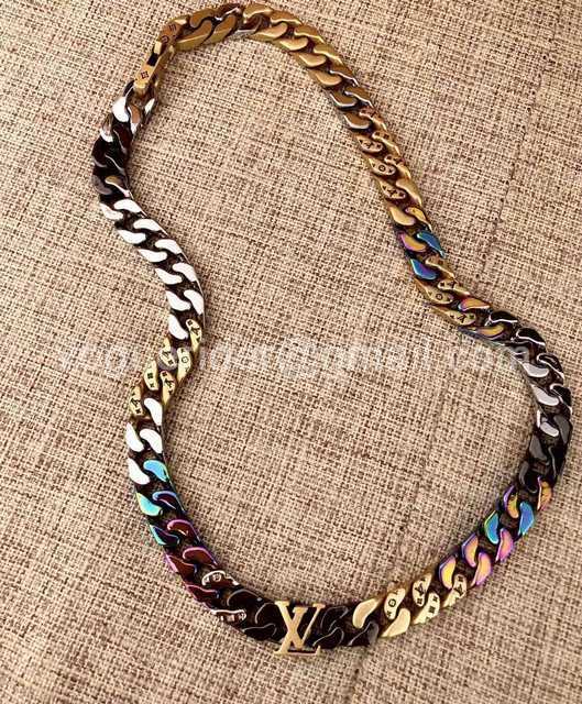 CB10045 LV Necklace