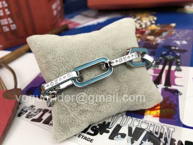 CB10046 LV Bracelet