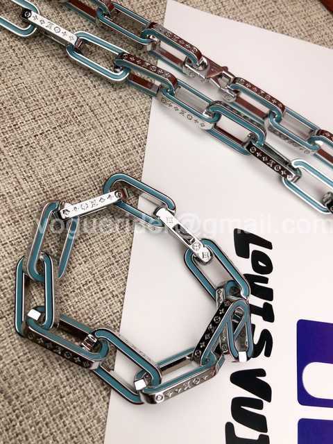 CB10046 LV Bracelet