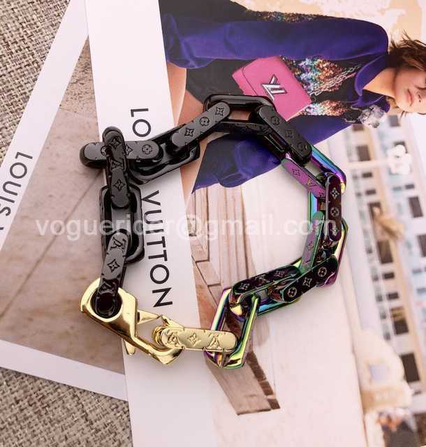 CB10048 LV Bracelet