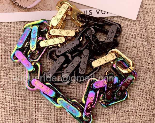 CB10049 LV Necklace CB10049 LV Necklace