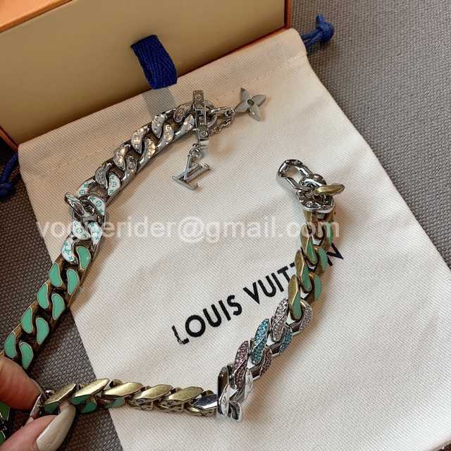 CB10058 LV Necklace CB10058 LV Necklace