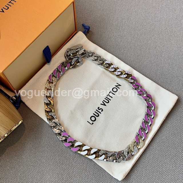 CB10061 LV Necklace CB10061 LV Necklace