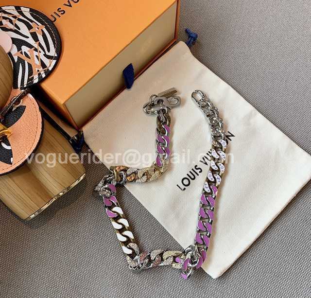 CB10061 LV Necklace CB10061 LV Necklace