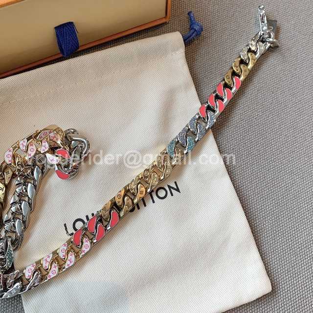 CB10063 LV Necklace