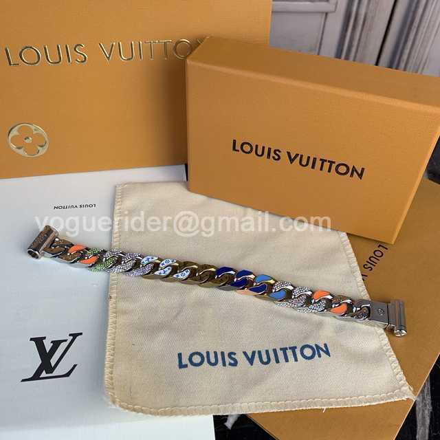 CB10069 LV Bracelet