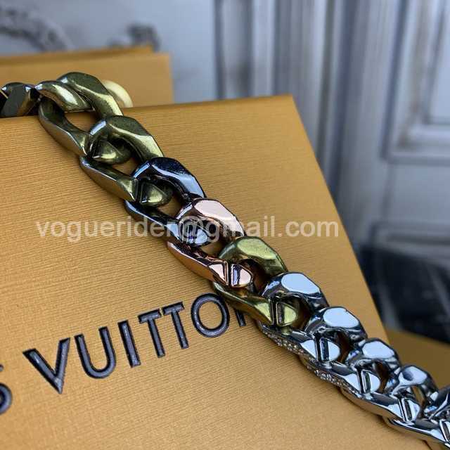 CB10069 LV Bracelet