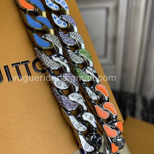 CB10070 LV Necklace CB10070 LV Necklace