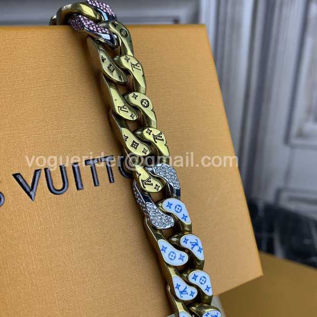 CB10072 LV Necklace