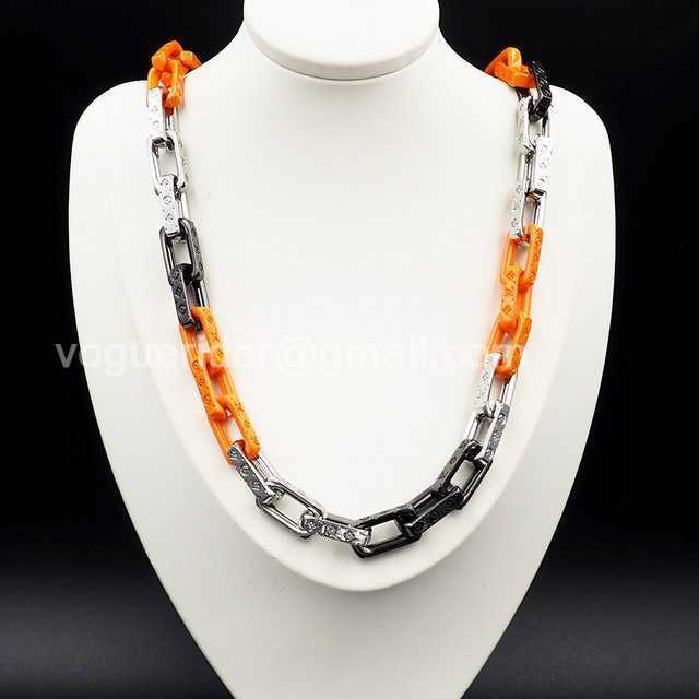 CB10075 LV Necklace CB10075 LV Necklace