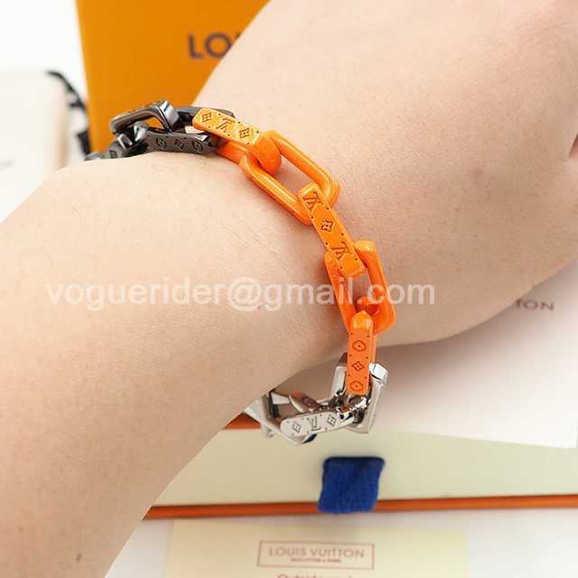 CB10082 LV Bracelet