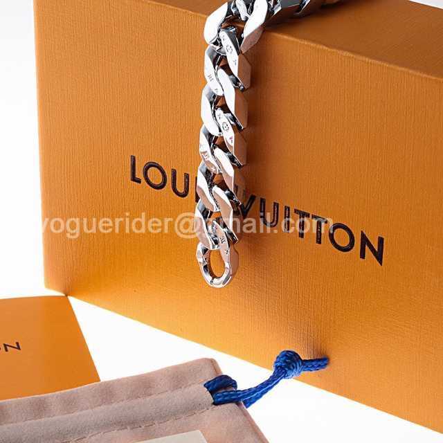 CB10085 LV Bracelet