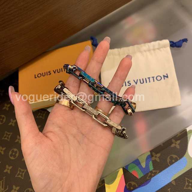 CB10099 LV Bracelet