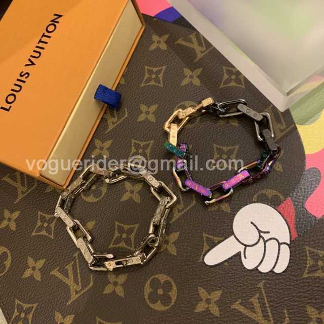 CB10099 LV Bracelet