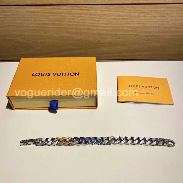 CB10104 LV Bracelet