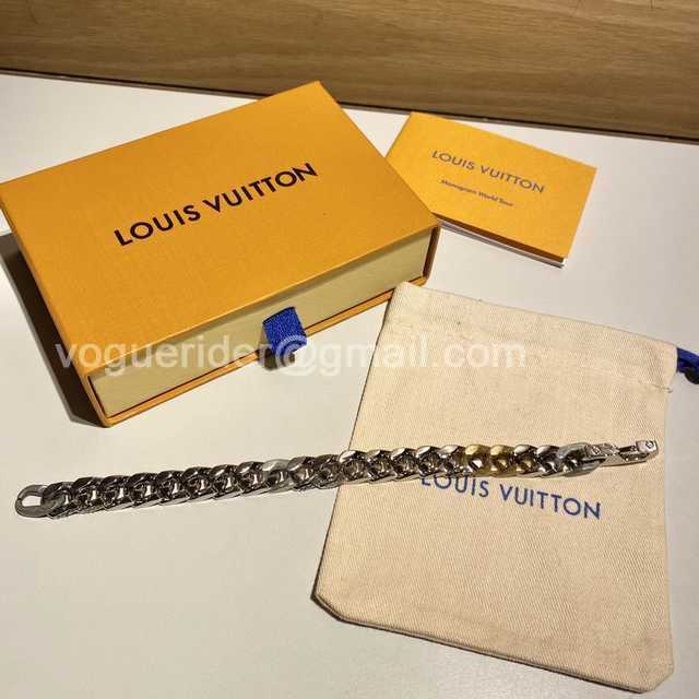CB10104 LV Bracelet