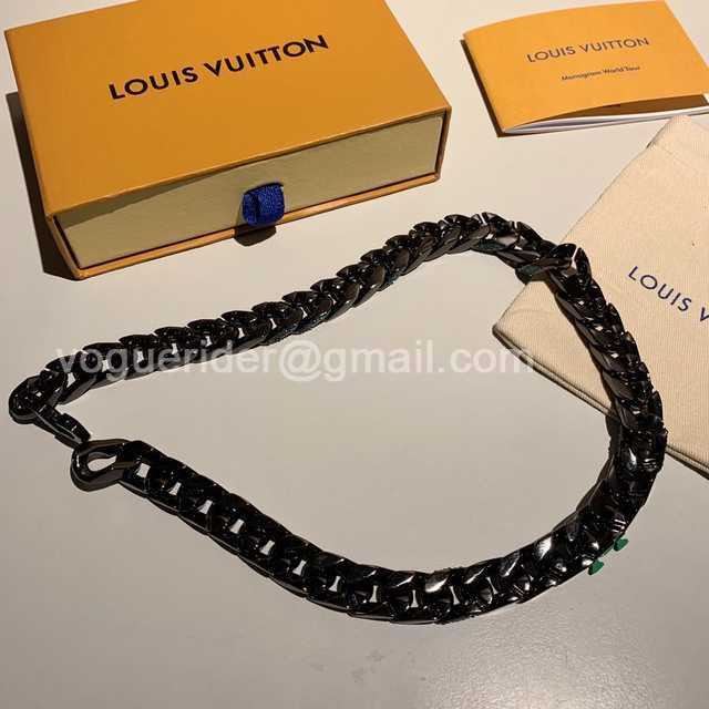 CB10108 LV Necklace CB10108 LV Necklace