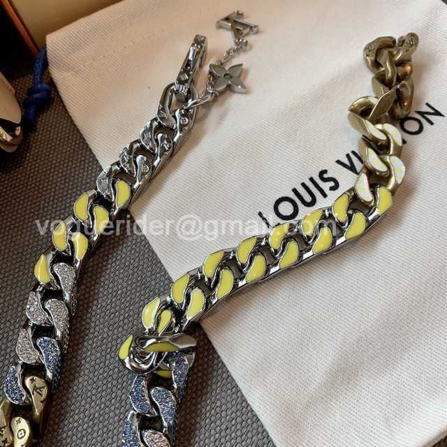 CB10130 LV Necklace