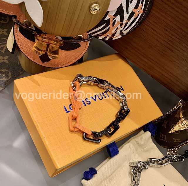 CB10132 LV Bracelet/Necklace