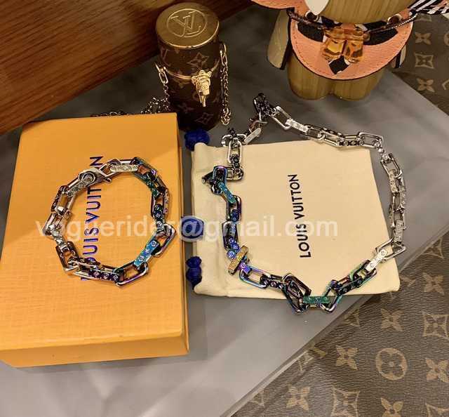 CB10133 LV Bracelet/Necklace CB10133 LV Bracelet/Necklace
