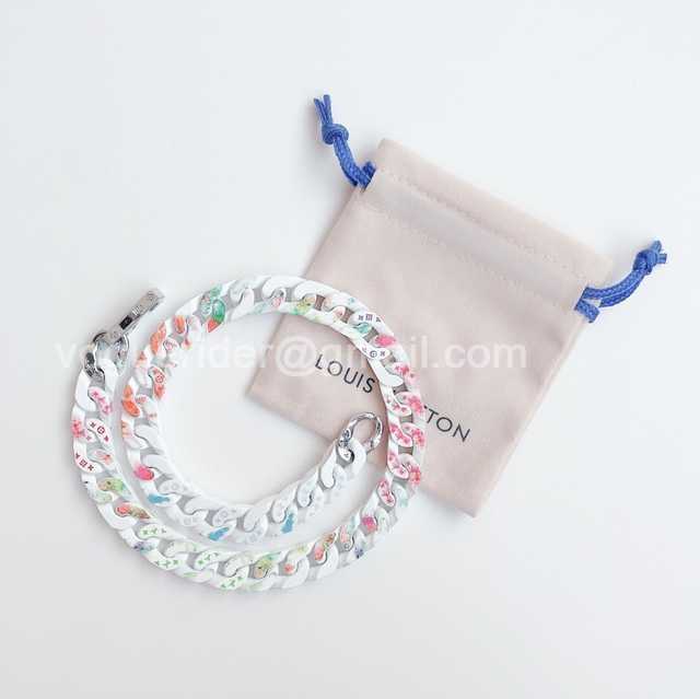 CB10135 LV Necklace