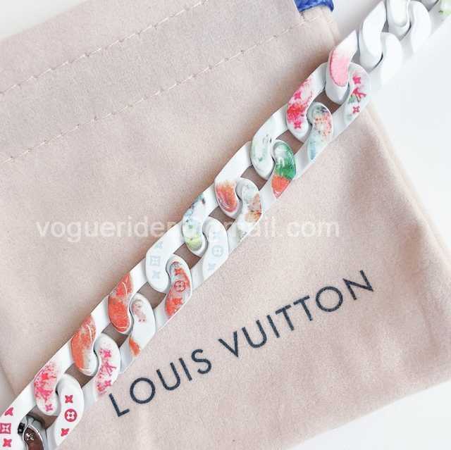 CB10135 LV Necklace