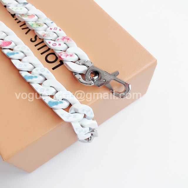CB10135 LV Necklace