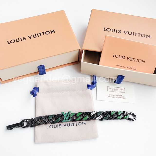 CB10136 LV Bracelet CB10136 LV Bracelet