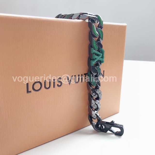 CB10136 LV Bracelet CB10136 LV Bracelet