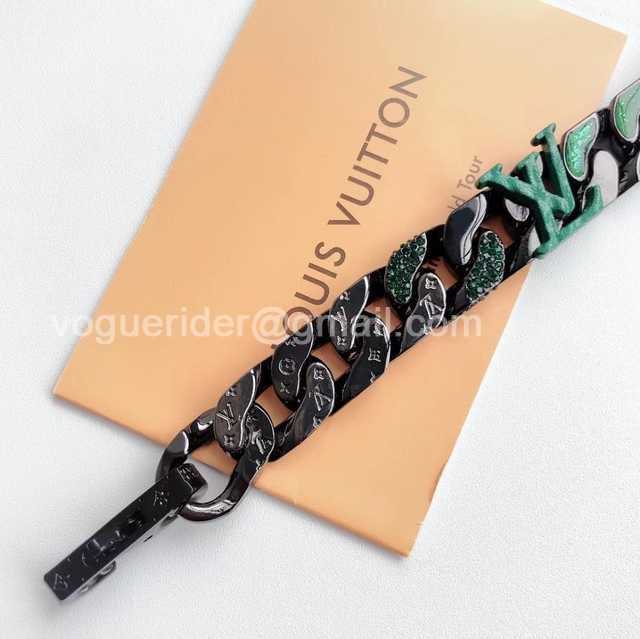 CB10136 LV Bracelet CB10136 LV Bracelet
