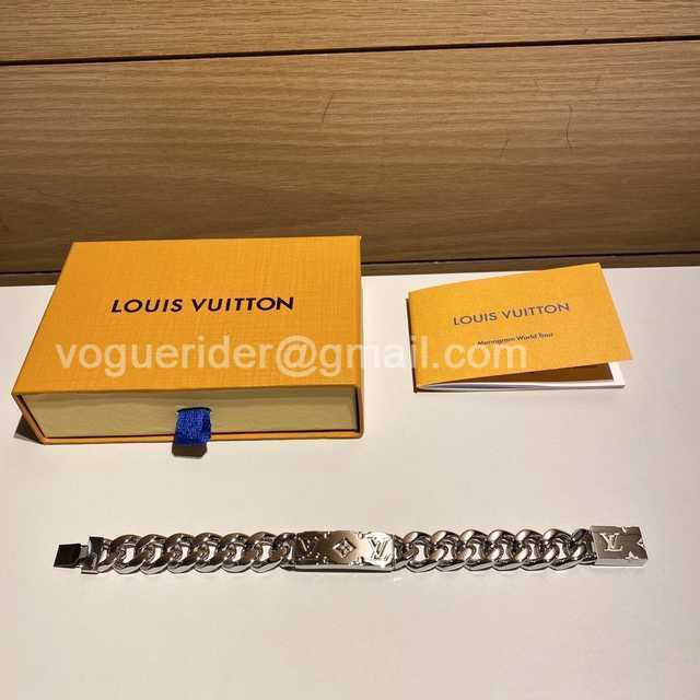 CB10138 LV Bracelet CB10138 LV Bracelet