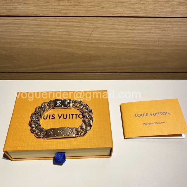 CB10138 LV Bracelet CB10138 LV Bracelet