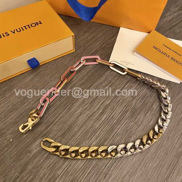 CB10142 LV Necklace