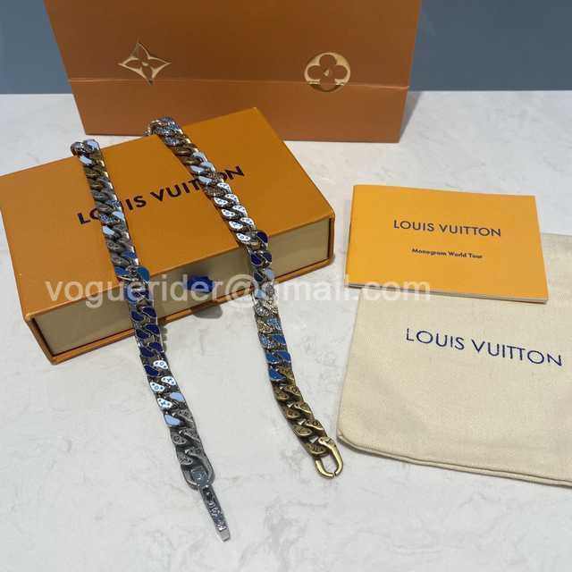 CB10156 LV Necklace