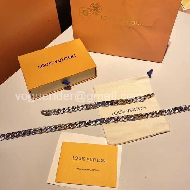 CB10160 LV Necklace