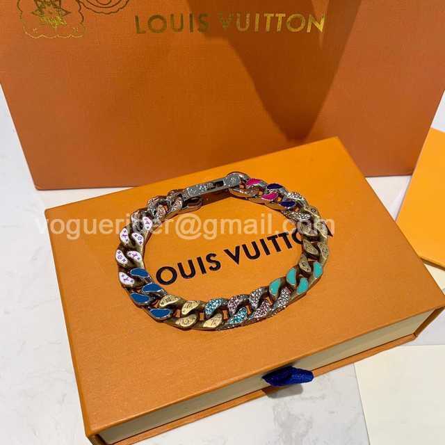 CB10161 LV Bracelet