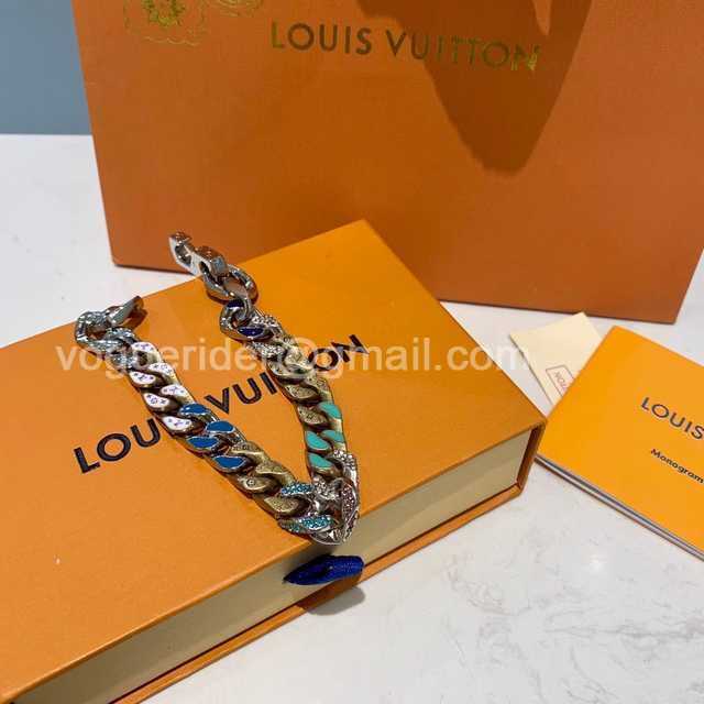 CB10161 LV Bracelet