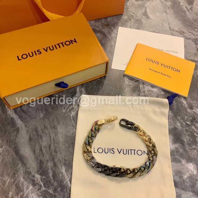 CB10162 LV Bracelet