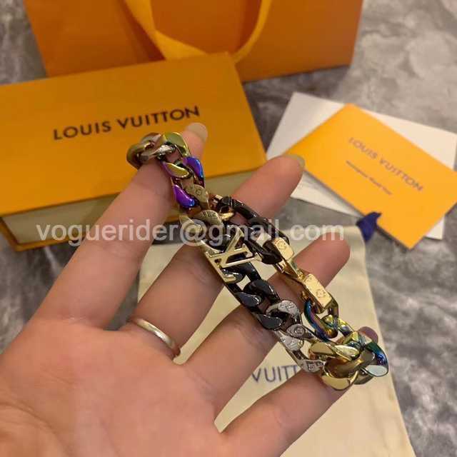 CB10162 LV Bracelet