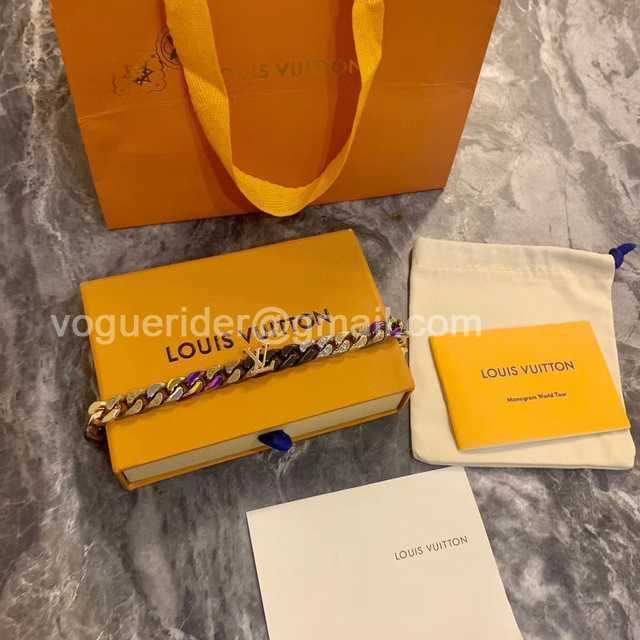 CB10162 LV Bracelet