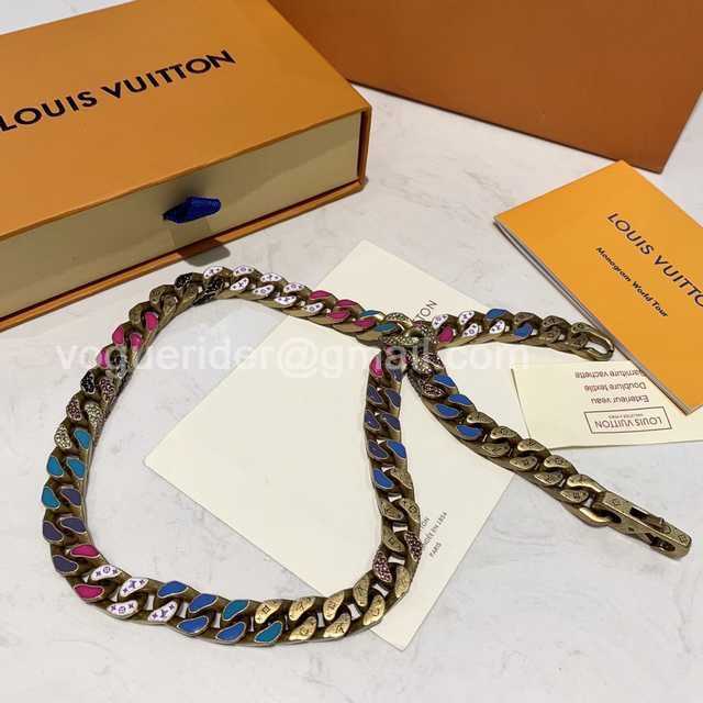 CB10164 LV Necklace