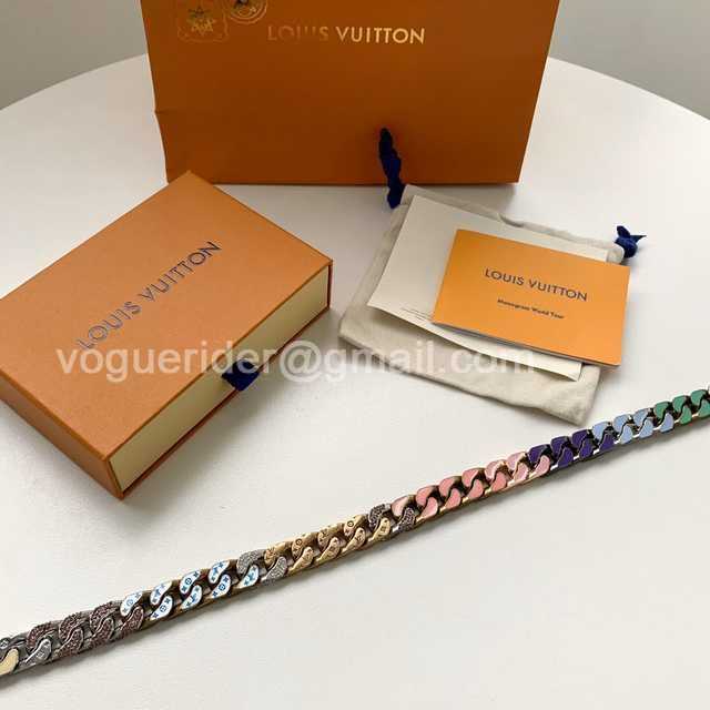 CB10169 LV Necklace