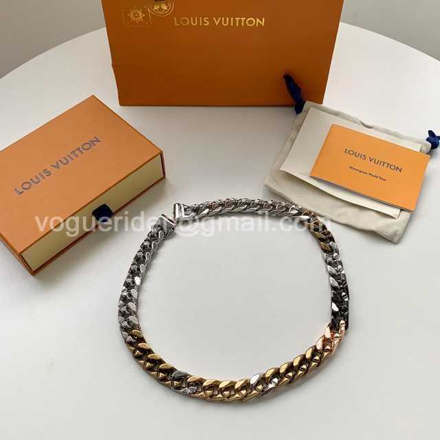 CB10169 LV Necklace
