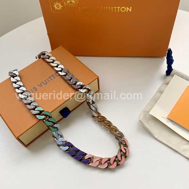 CB10169 LV Necklace
