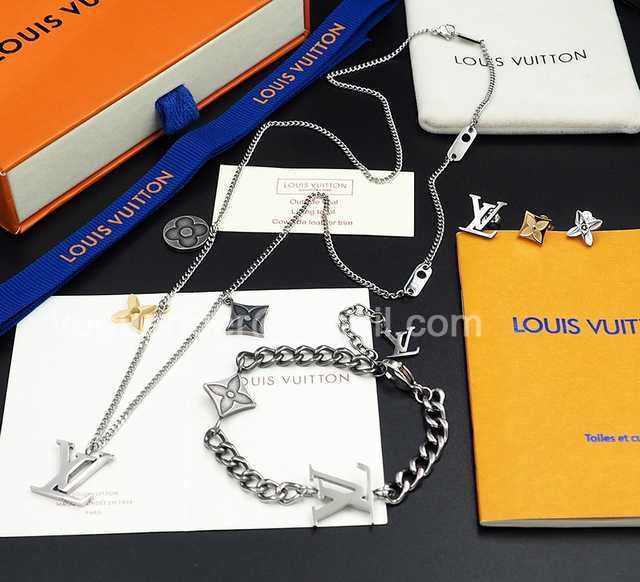 Louis Vuitton Instinct jwl6847